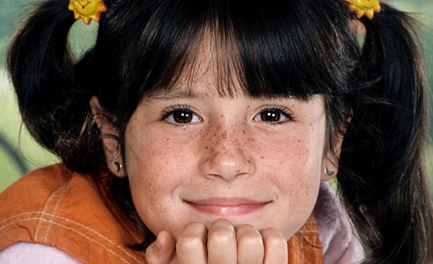 Beyond the Script: The Unbreakable Bond That Brought Punky Brewster to Life